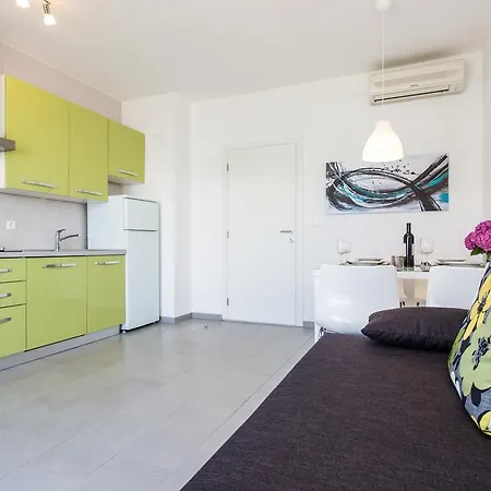 Iva Apartamento Šilo