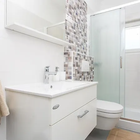 Iva Apartment
